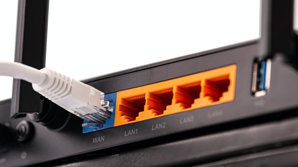 Ne televizor, ne počítač - nejdůležitější port USB se nachází na routeru Wi-Fi a je to skutečný poklad