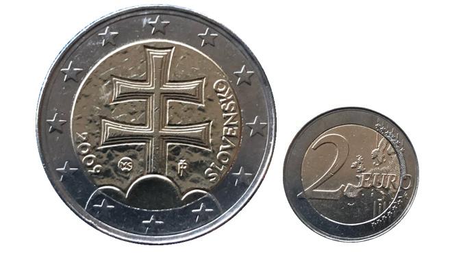Jedná se o minci v hodnotě 2 eur, kterou lze nosit v peněžence, a je za ni požadováno 25 000 eur