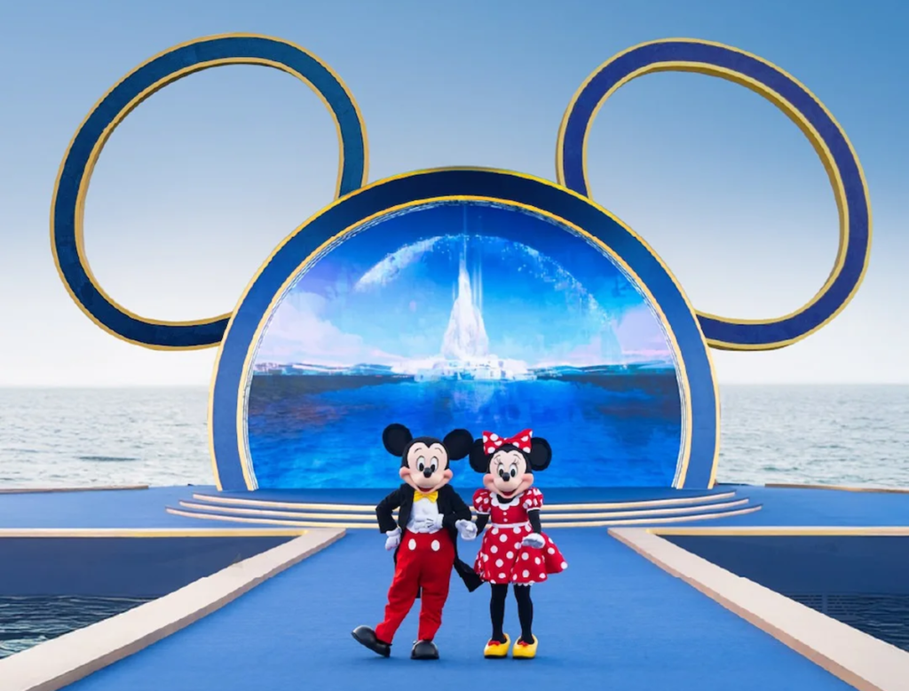 Společnost Disney už ví, kde postaví svůj další velký zábavní park: v Abú Zabí. A nebude ho to stát ani cent