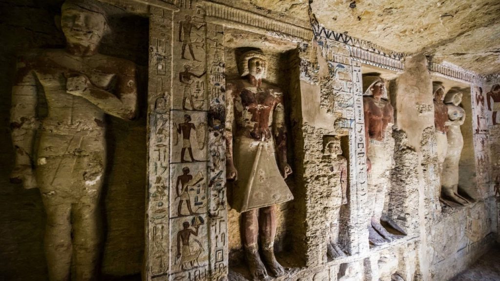 V Egyptě byly objeveny tři 3500 let staré hrobky elity Nové říše