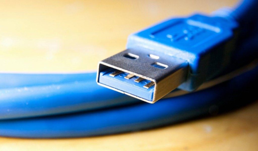 Ne televizor, ne počítač - nejdůležitější port USB se nachází na routeru Wi-Fi a je to skutečný poklad