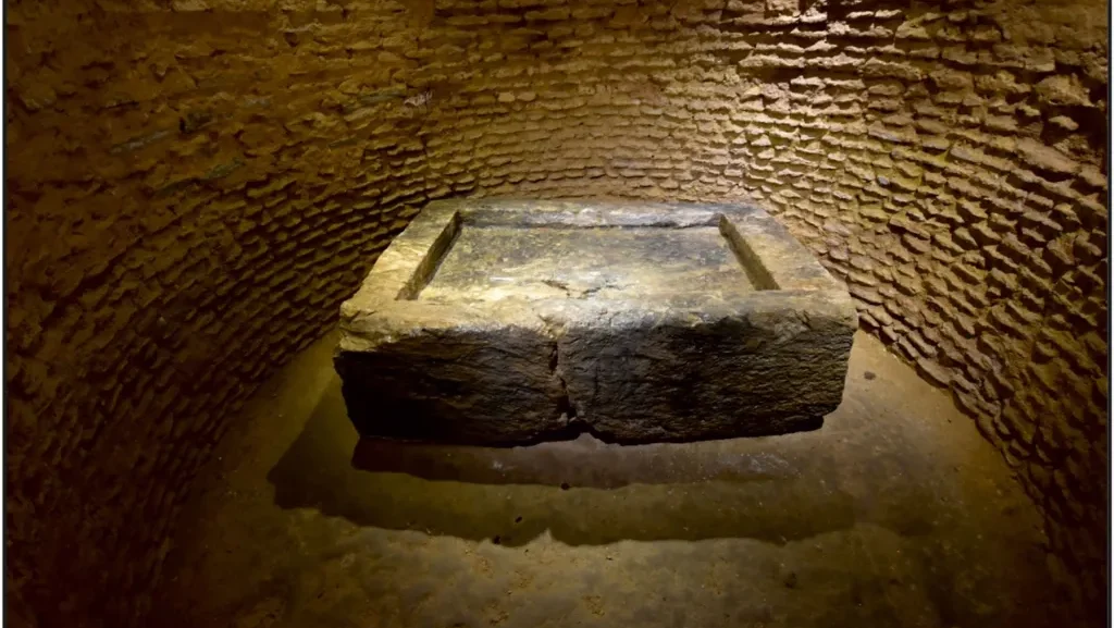 Skupina archeologů zjistila, že kámen, ze kterého byl postaven jedinečný megalitický bazén v Matarrubiya, byl přepraven po moři na vzdálenost desítek kilometrů