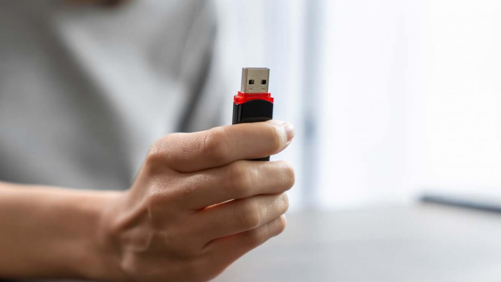 Sbohem paměťové karty USB a flash disky, tato alternativa je rychlejší, bezpečnější a praktičtější
