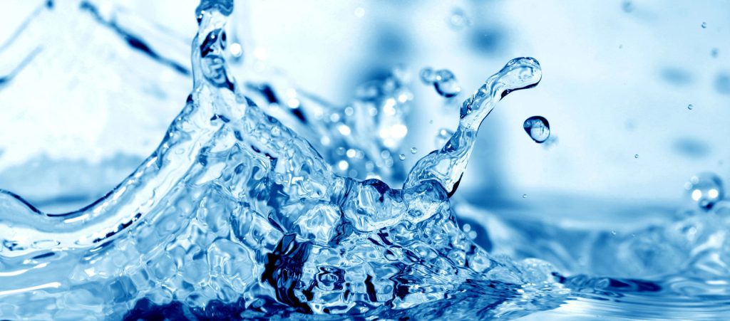 Chemická kontaminace vody: toto řešení, 26krát účinnější než běžné filtry, může mít význam