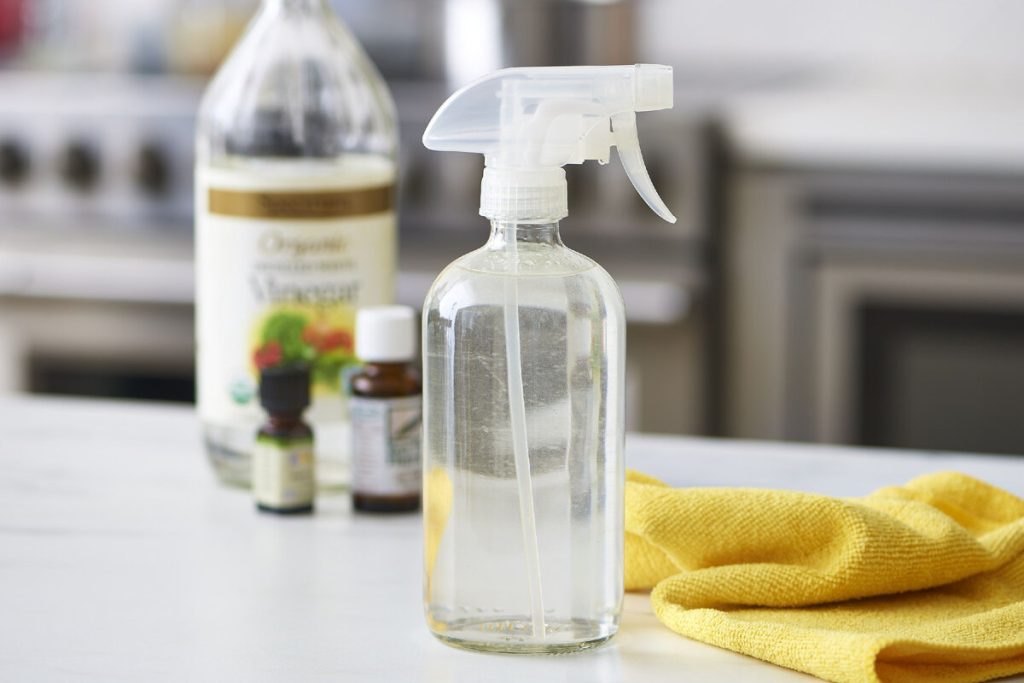 Žádný bělidlo, žádný peroxid vodíku: to je klíčová ingredience pro bělení spár mezi dlaždicemi