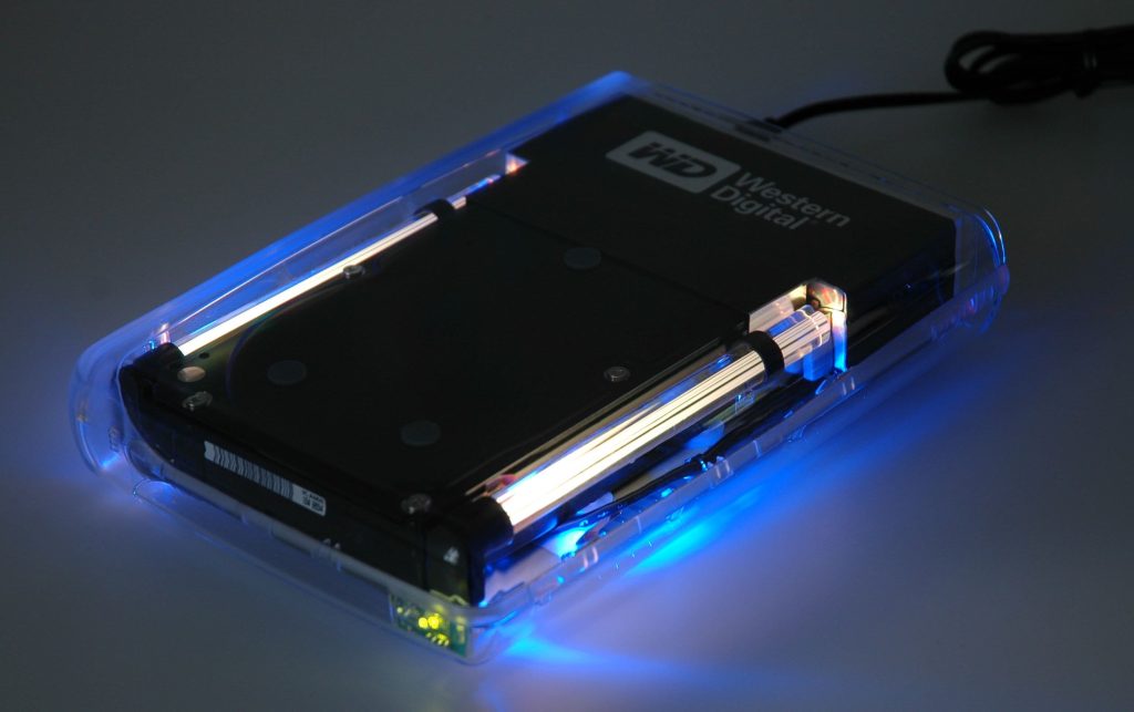Sbohem paměťové karty USB a flash disky, tato alternativa je rychlejší, bezpečnější a praktičtější